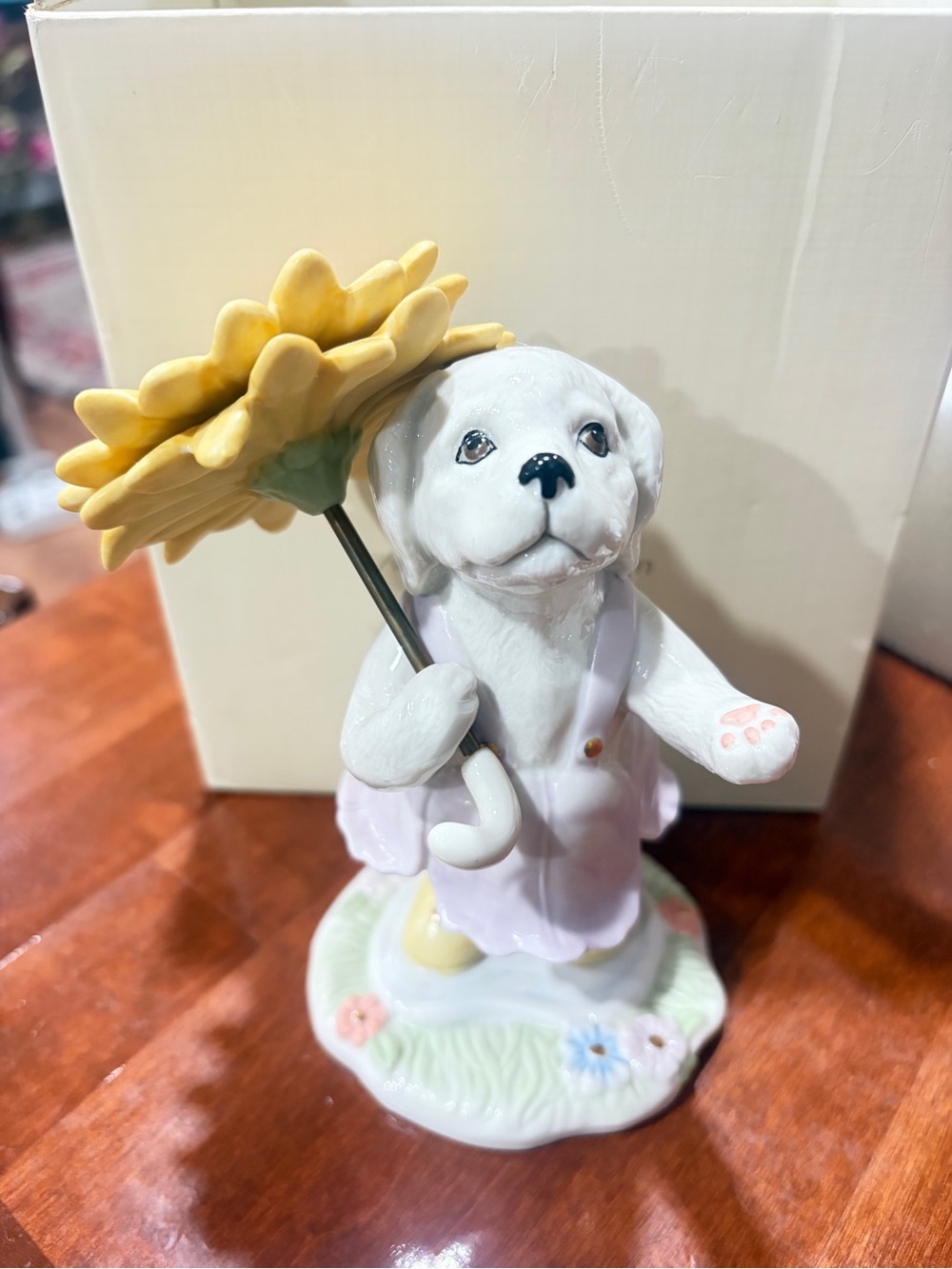 Lenox Doggin In The Rain Figurine is Hand painted Ivory China Collectible. + A 🎁